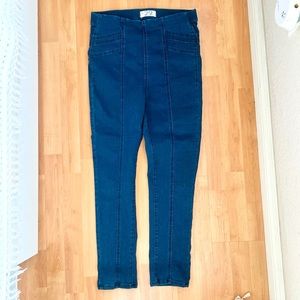 Free People High Rise Feel Alright Skinny Jegging Jeans, Dark Blue, size 29.